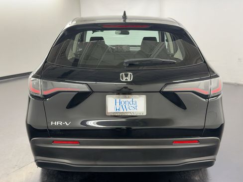 Certified 2024 Honda HR-V LX image 10