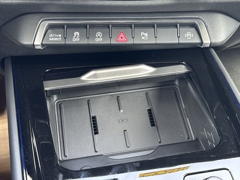 New 2026 Audi Q3 quattro 2.0T AWD/4WD image 28