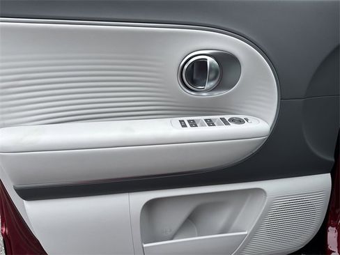 New 2026 Hyundai Ioniq 9 SEL image 10