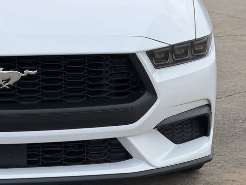 Used 2026 Ford Mustang Premium RWD image 4