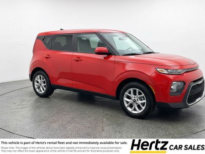 Used 2025 Kia Soul LX w/ LX Technology Package