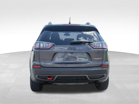 Used 2019 Jeep Cherokee Trailhawk w/ Cold Weather Group AWD/4WD image 25