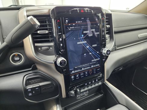 Used 2021 RAM 2500 Laramie image 11