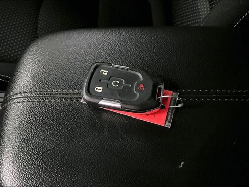 Used 2022 GMC Terrain SLE w/ Driver Convenience Package image 19