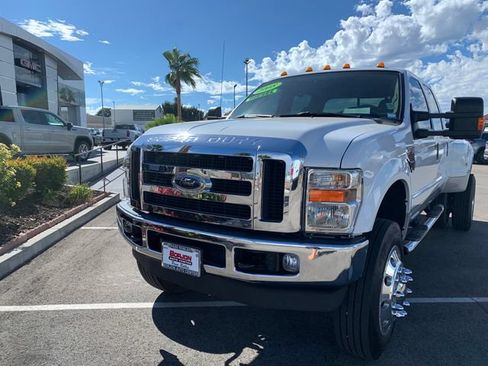 Used 2008 Ford F350 4x4 Crew Cab DRW Super Duty image 3