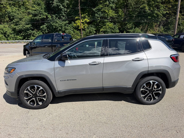 Used 2022 Jeep Compass Limited AWD/4WD image 8