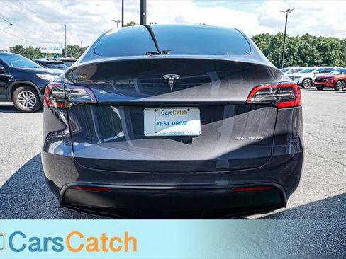 Used 2023 Tesla Model Y Long Range AWD/4WD image 12