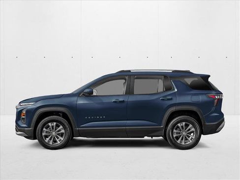 New 2026 Chevrolet Equinox LT w/ Safety and Technology Package FWD image 3