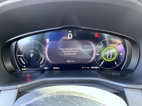 Certified 2025 MAZDA CX-70 Plug-In Hybrid w/ Premium Plus image 13