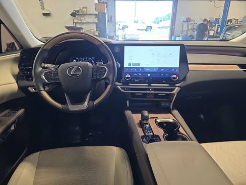 Used 2023 Lexus RX 350 Premium Plus w/ Cold Area Package FWD image 4