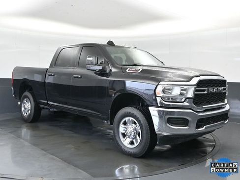 Used 2024 RAM 2500 Tradesman w/ Chrome Appearance Group image 2