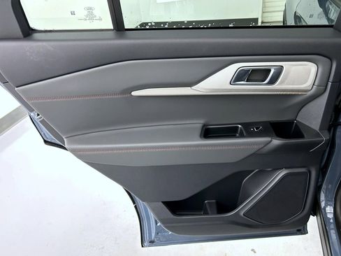 New 2026 Ford Explorer Active image 22