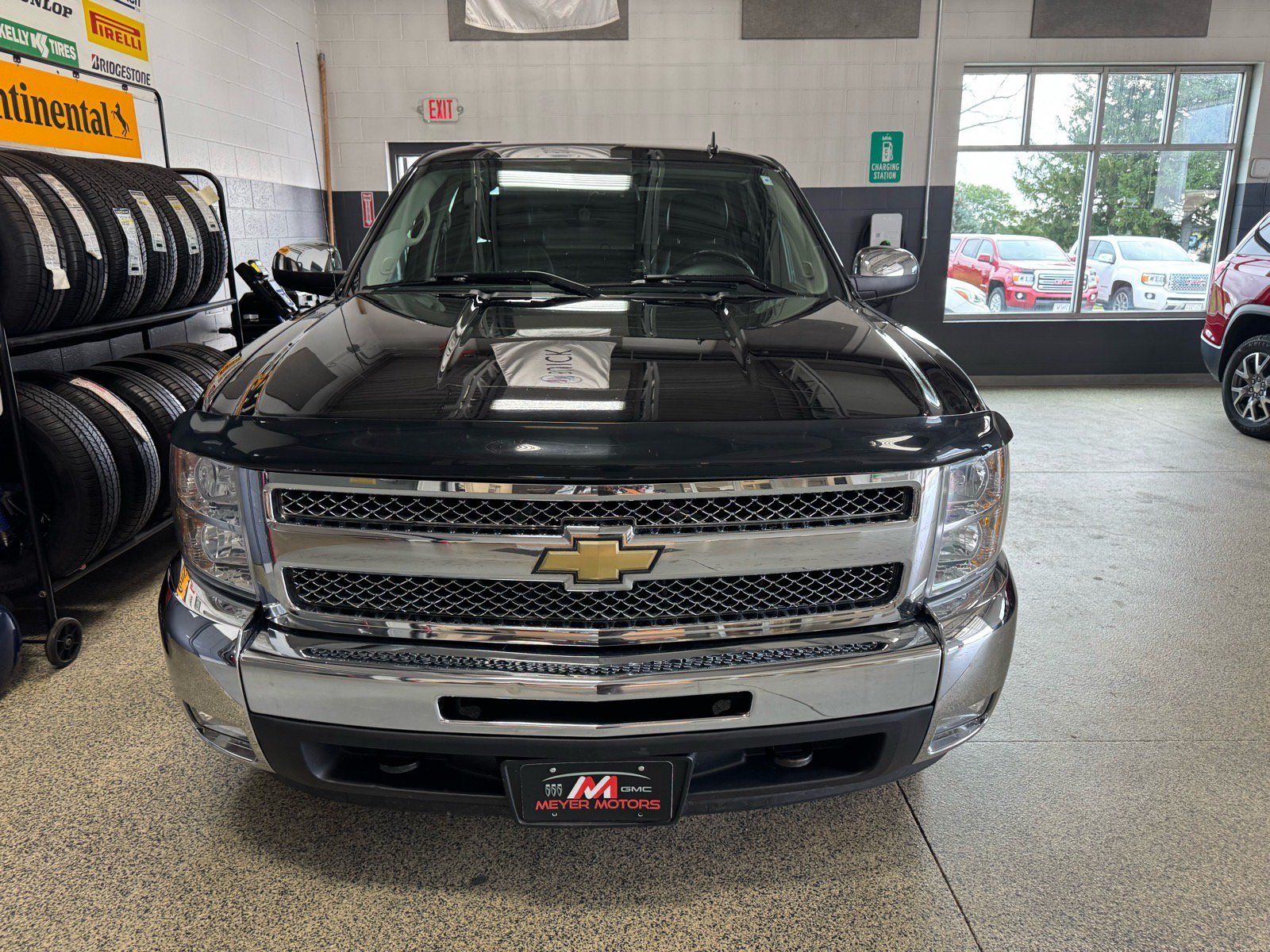 Used 2012 Chevrolet Silverado 1500 LTZ w/ LTZ Plus Package AWD/4WD image 2