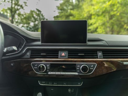 Used 2019 Audi A4 2.0T Premium Plus w/ Premium Plus Package image 61