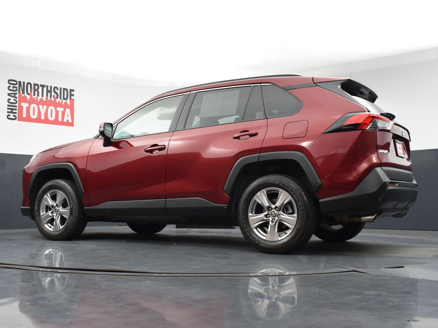 Used 2022 Toyota RAV4 XLE w/ Convenience Package AWD/4WD image 28