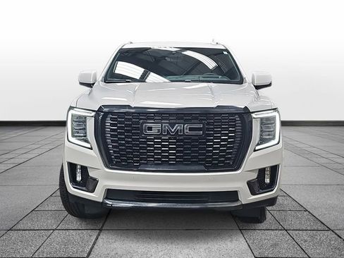 Used 2023 GMC Yukon XL Denali Ultimate w/ LPO, Floor Liner Package image 2