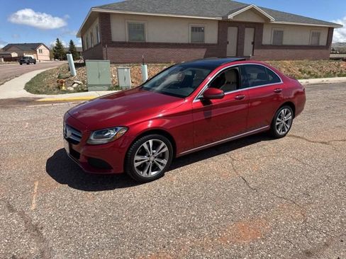 Used 2017 Mercedes-Benz C 300 4MATIC Sedan image 6