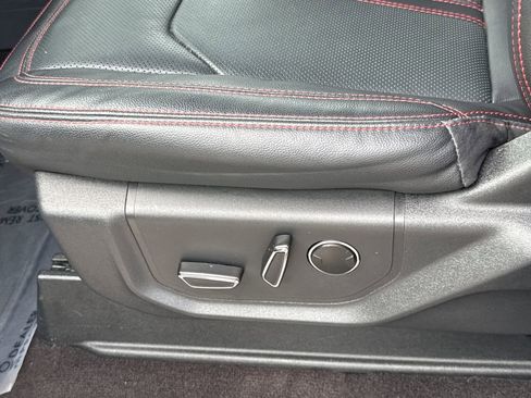 Used 2023 Ford Expedition Limited image 29