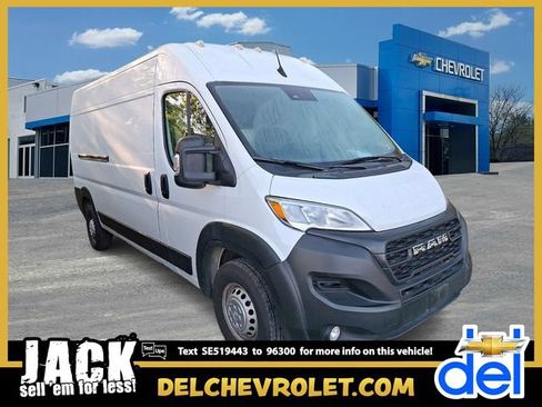 Used 2025 RAM ProMaster 2500 w/ Convenience Group FWD image 1