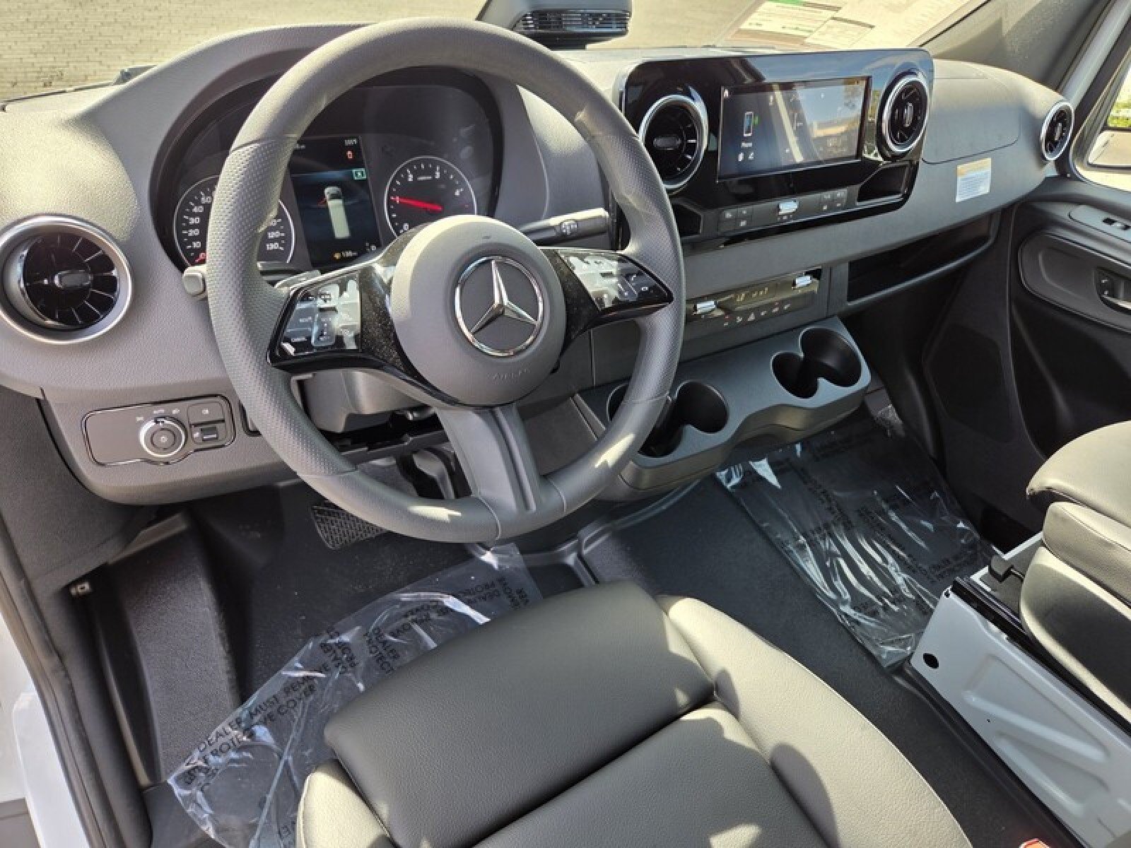 New 2026 Mercedes-Benz Sprinter 2500 image 12