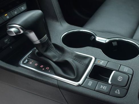 Certified 2022 Kia Sportage SX image 29