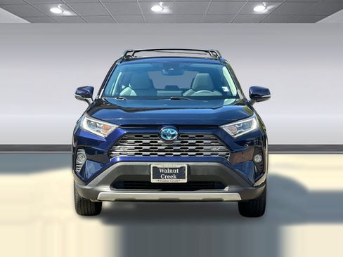 Used 2021 Toyota RAV4 Limited w/ Carpet Mat Package (TMS) AWD/4WD image 6
