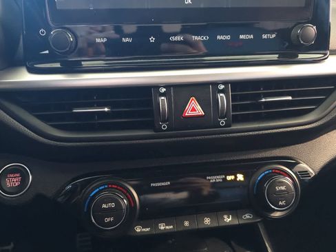 Used 2023 Kia Forte GT image 22