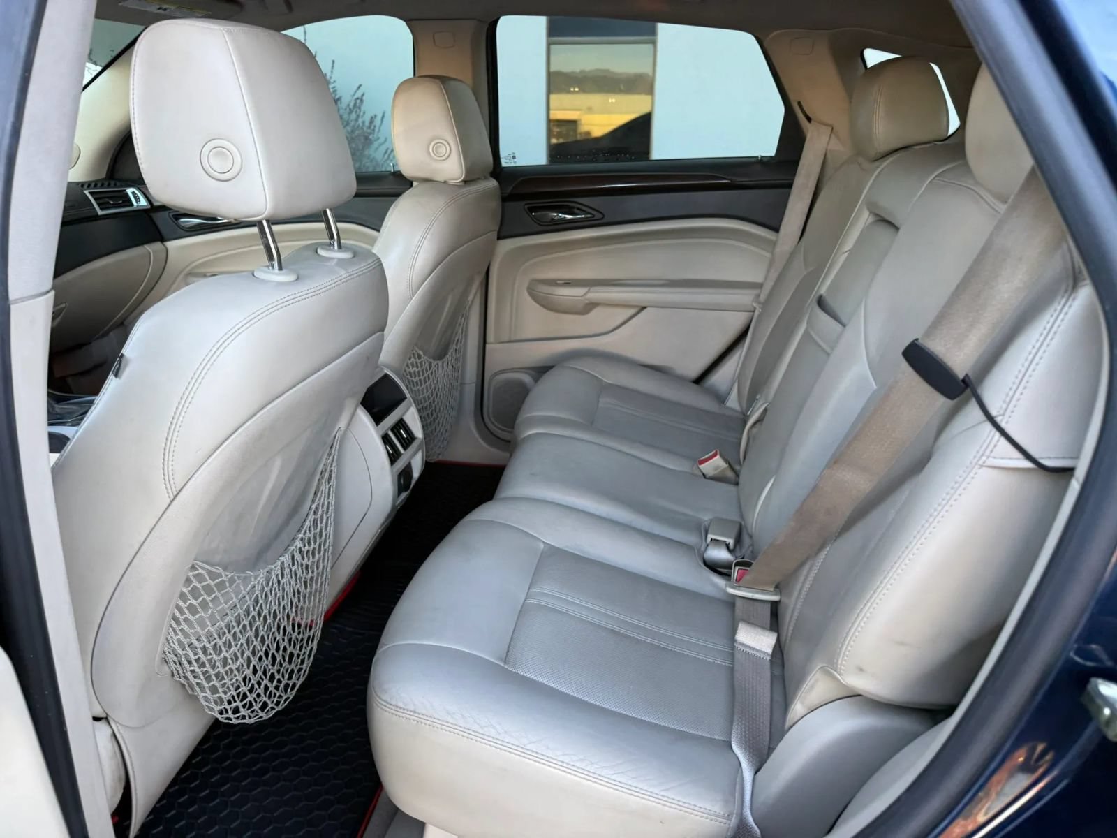 Used 2010 Cadillac SRX Luxury FWD image 13