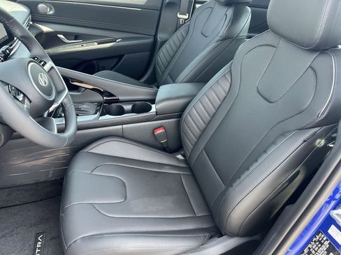 New 2026 Hyundai Elantra Limited FWD image 29