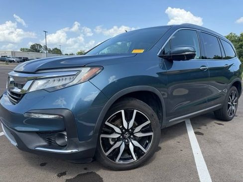 Used 2019 Honda Pilot Touring image 3