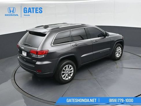Used 2021 Jeep Grand Cherokee Laredo AWD/4WD image 40