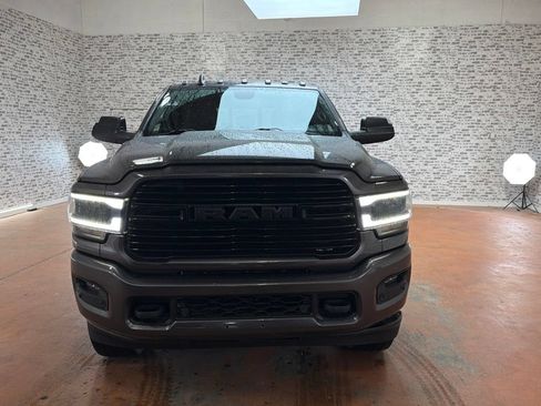 Used 2021 RAM 2500 Laramie w/ Night Edition AWD/4WD image 2