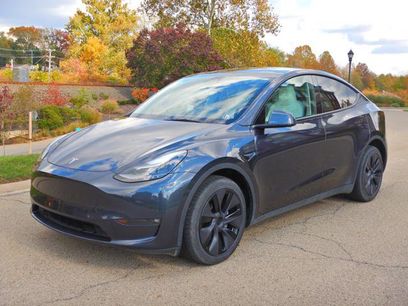 Used 2025 Tesla Model Y Long Range