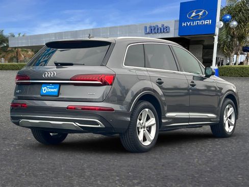 Used 2023 Audi Q7 Premium Plus w/ Premium Plus Package image 2