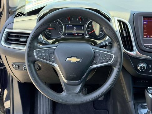 Used 2020 Chevrolet Equinox LT AWD/4WD image 18