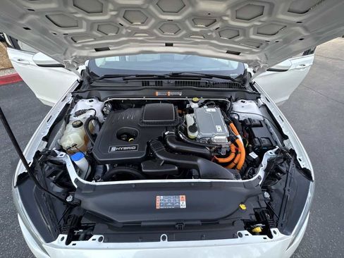 Used 2020 Ford Fusion SE image 29