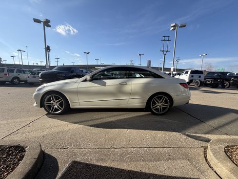 Used 2016 Mercedes-Benz E 400 Coupe image 11