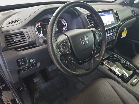 Used 2021 Honda Ridgeline Black Edition image 19