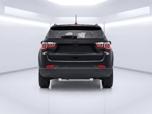 Used 2021 Jeep Compass Latitude w/ Sun and Sound Group FWD image 6
