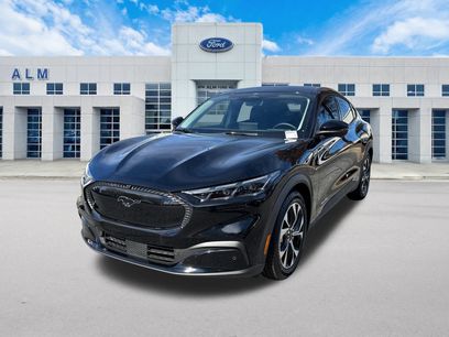 New 2025 Ford Mustang Mach-E Select w/ Comfort Package Lite