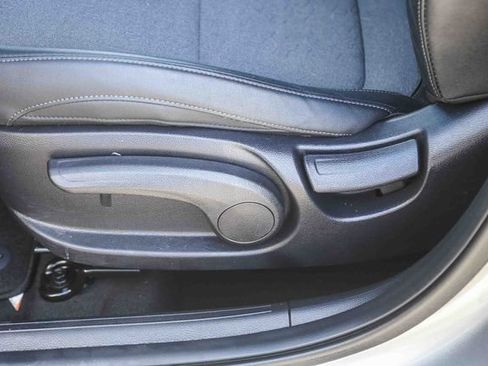 Used 2024 Kia Seltos S image 22