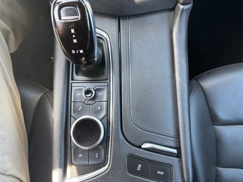 Used 2023 Cadillac XT5 Premium Luxury image 15