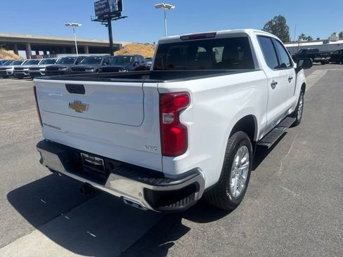 Used 2024 Chevrolet Silverado 1500 LTZ AWD/4WD image 5