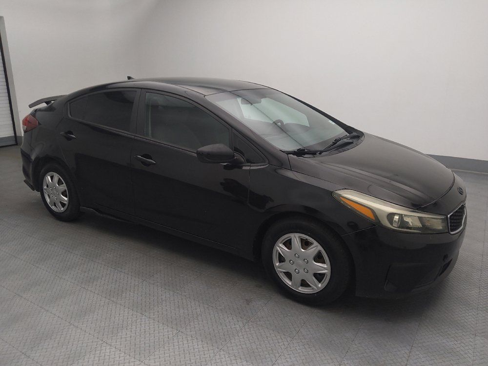 Used 2017 Kia Forte LX FWD image 11