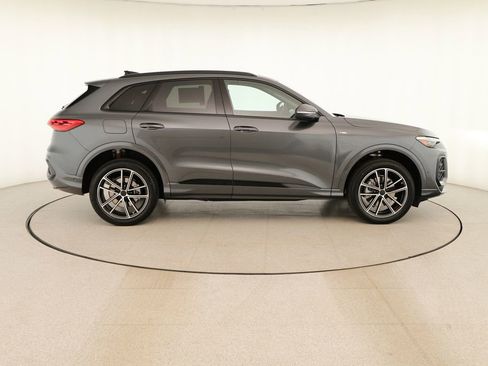 New 2026 Audi Q5 Premium Plus AWD/4WD image 8