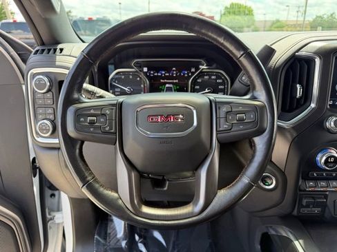 Used 2021 GMC Sierra 1500 AT4 w/ Technology Package AWD/4WD image 23