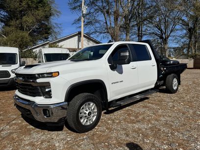 Used 2024 Chevrolet Silverado 2500 LT w/ Convenience Package