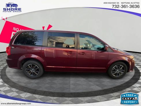Used 2018 Dodge Grand Caravan GT FWD image 9
