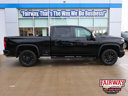 Certified 2025 Chevrolet Silverado 2500 LT w/ Trail Boss Package AWD/4WD image 1