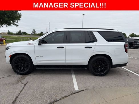 Used 2022 Chevrolet Tahoe Z71 w/ Z71 Off-Road Package AWD/4WD image 6
